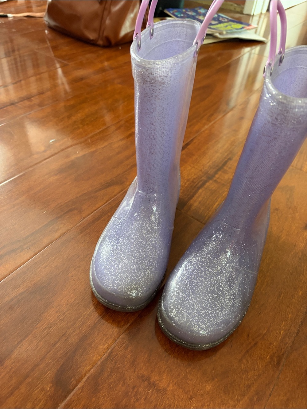 Cat & Jack Girls Purple Glitter Light Up Rain Boots